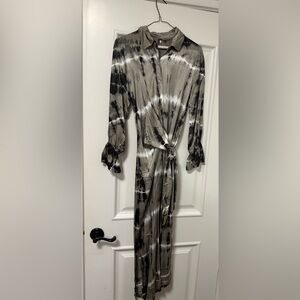 Young Fabulous and Broke MarionneTie-Dye Long Sleeve Dress